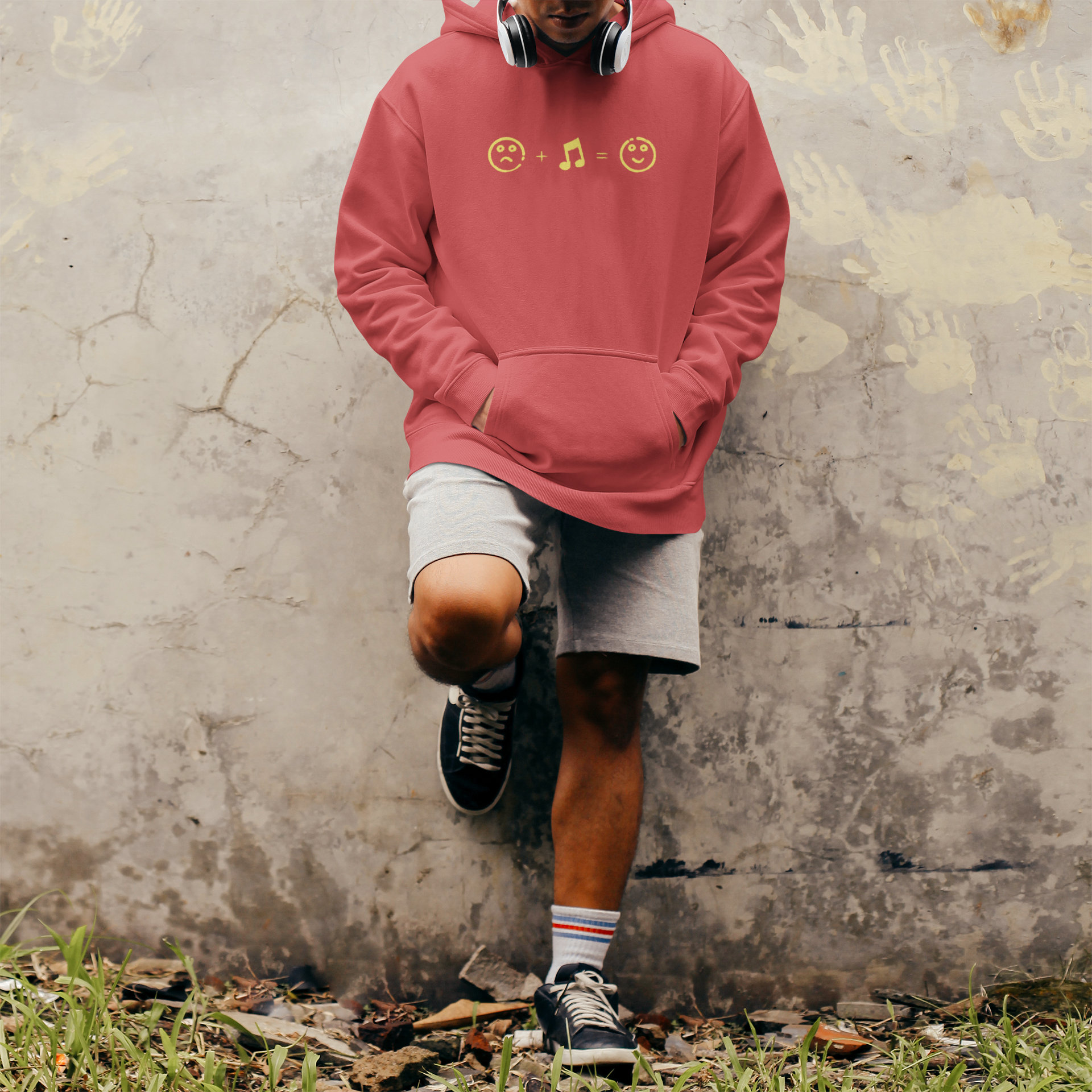 sad. music. happy. | Bio Hoodie unisex carmine red