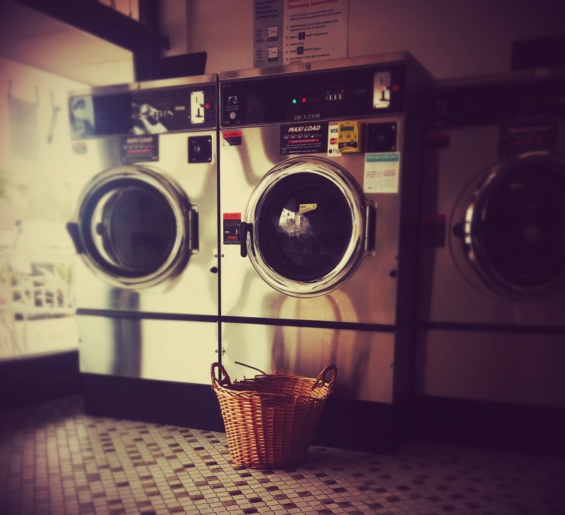 media/image/laundromat-1806114_1920.jpg